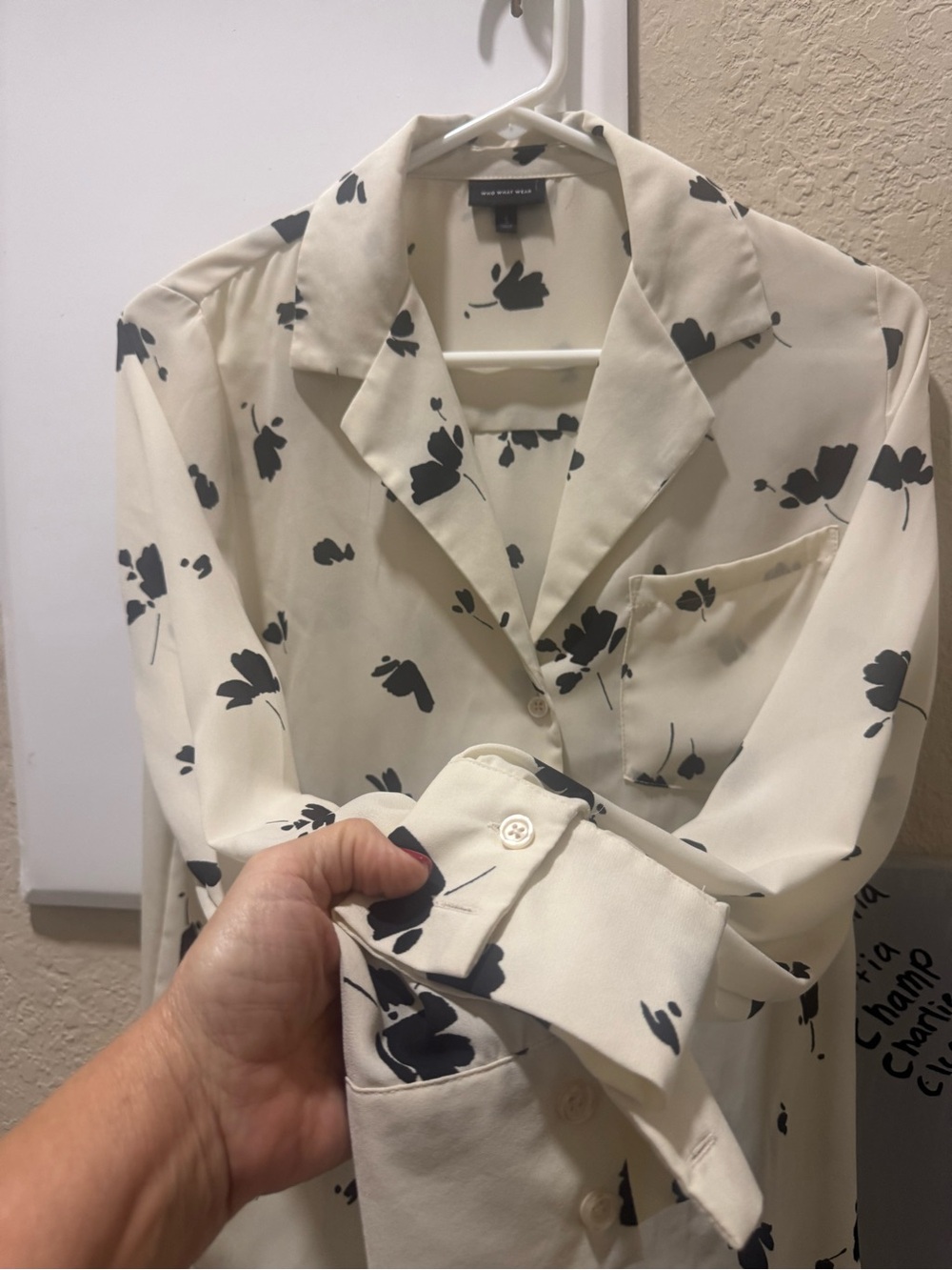 Women’s Cream Floral Button-Up shirt by Who what where